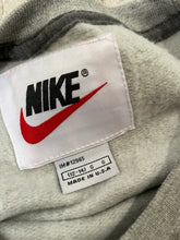Load image into Gallery viewer, Nike Bootleg 90s Sweaters
